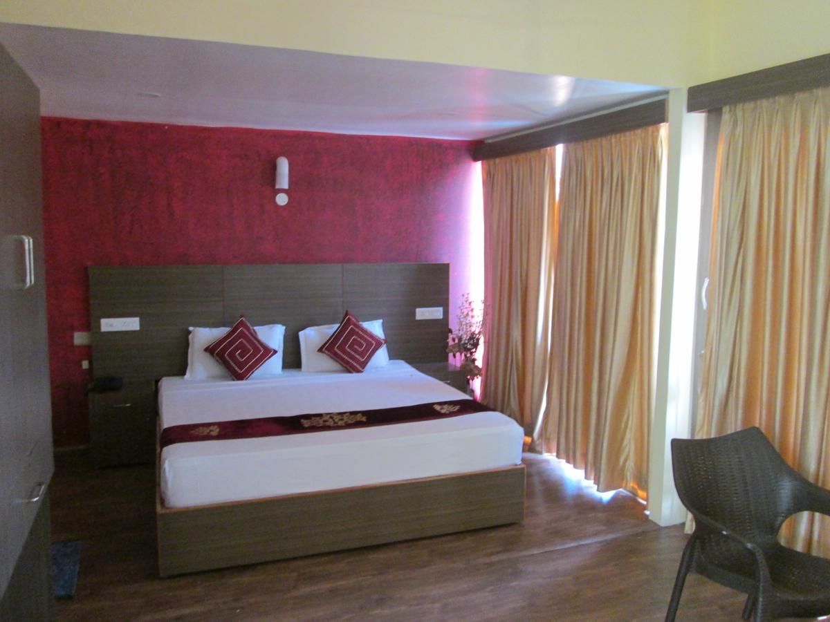 The Ashok Beach Resort Puducherry Exterior foto
